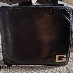 Gucci wallet from late 1990s-early2000s